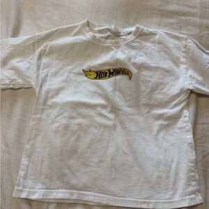 Zara boys 5t hot wheels shirts